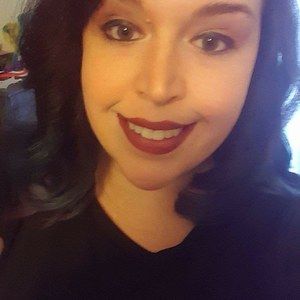 Meet your Posher, Courtney